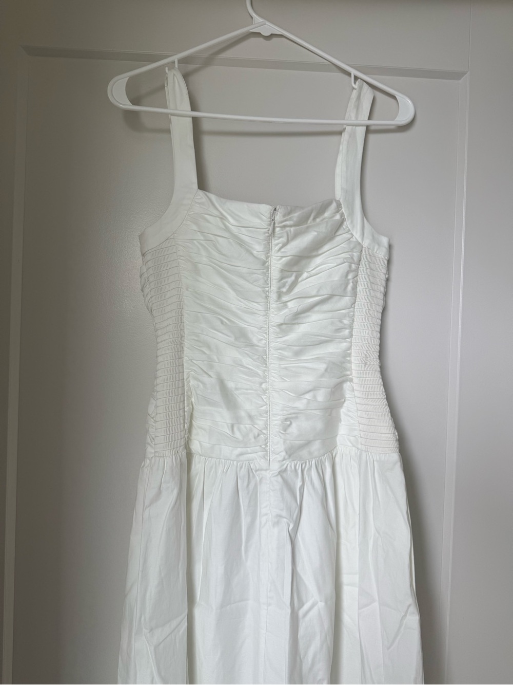 REFORMATION Nesta Dress - Picture 9 of 10